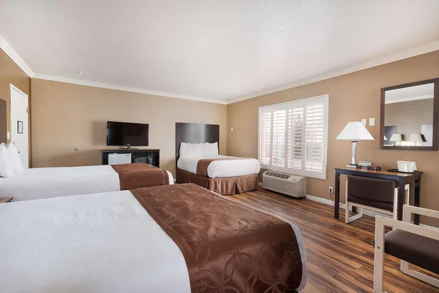 جناح بسريرين مزدوجين، Americas Best Value Inn & Suites Anaheim Convention Center 3/5