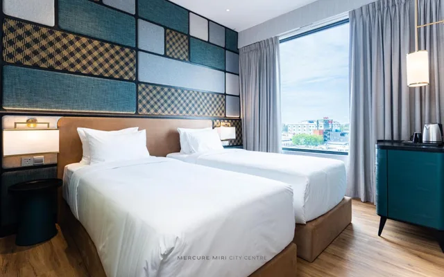 غرفة بريفيليج بسريرين منفصلين، Mercure Miri City Centre 3/10