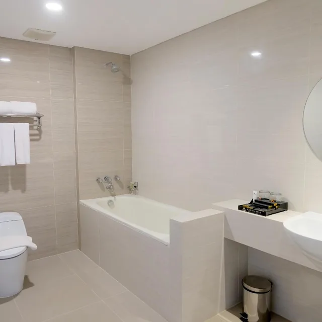 غرفة عائلية، Azana Asia Hotel Cilacap 5/7