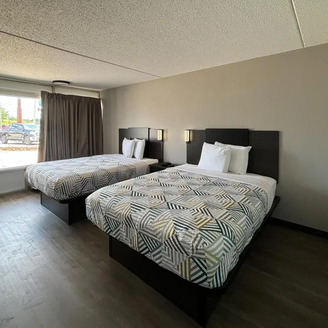 2 Full Beds - Non-Smoking، Motel6 Richmond, KY – EKU Campus Area 2/3