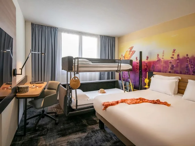 غرفة كلاسيكية بسرير مزدوج وسريرين منفصلين، Novotel Antibes Sophia Antipolis 7/10