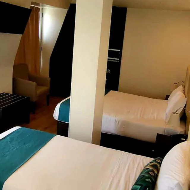 غرفة عائلية، Lisbon City Hotel 1/9