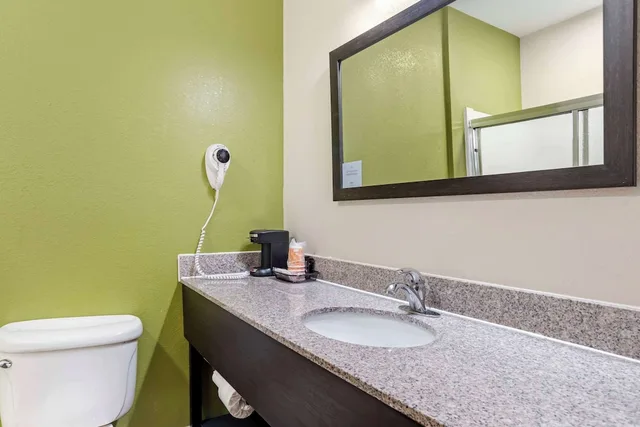 غرفة قياسية بسريرين كوين، Sleep Inn and Suites Montgomery East I-85 5/7