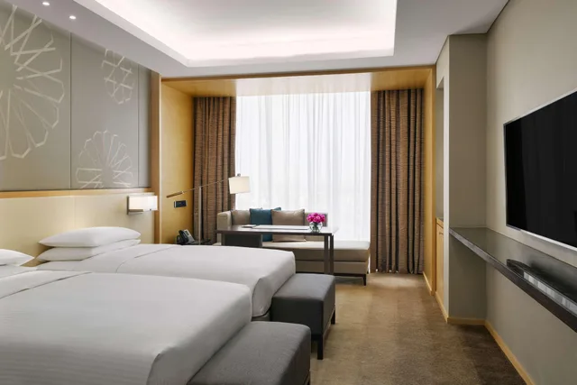 غرفة قياسية بسريرين منفصلين، حياة ريجينسي(Hyatt Regency Riyadh Olaya) 1/2