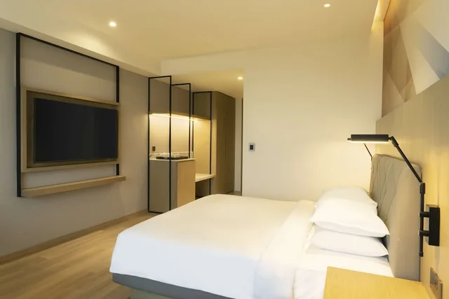 Suite, King Bed, Hyatt Place Bharuch 2/3