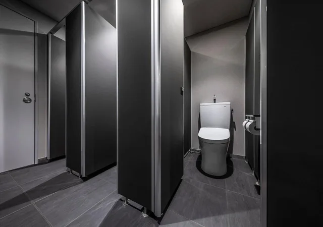 غرفة بأسرّة بطابقين بحمام مشترك، HOTEL GRAPHY Shibuya 1/3