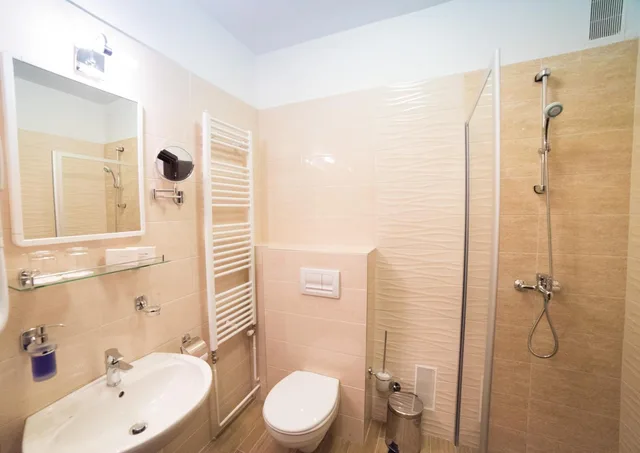 غرفة عائلية بإطلالة على البحر، Hotel Omorika Crikvenica 8/10