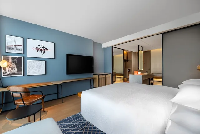 غرفة ديلوكس بسرير كينج بإطلالة للمدخنين، Four Points by Sheraton Chongqing, Yongchuan 2/4