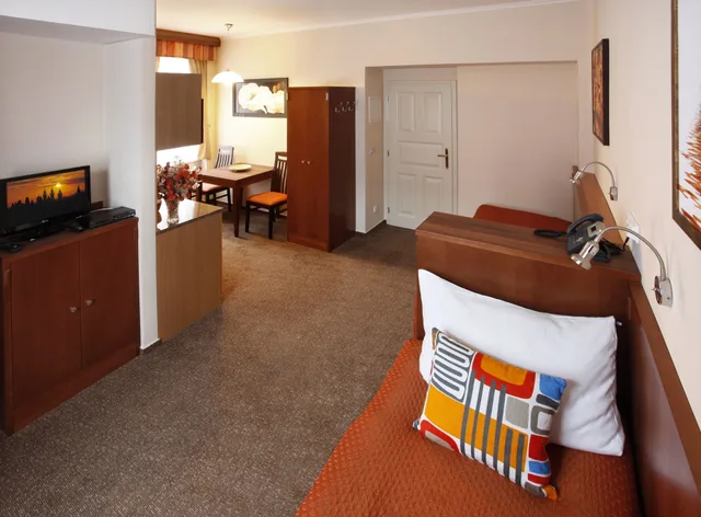 Superior, Studio, Anyday Apartments 2/9