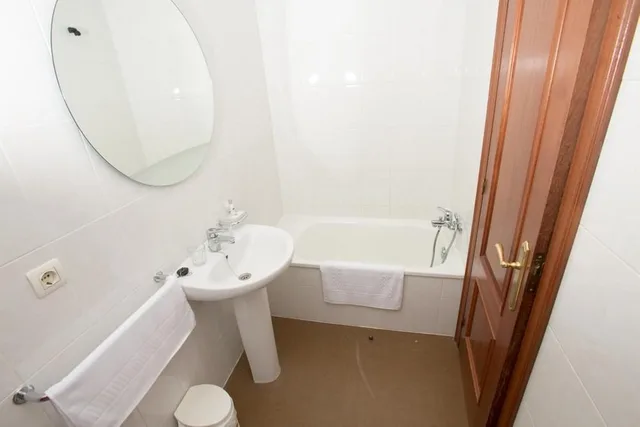 غرفة قياسية بسرير مزدوج، Real Ferrol Hotel 7/10