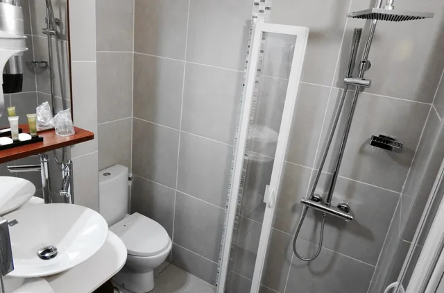 غرفة بسرير مزدوج، Massilia Hotel 5/10