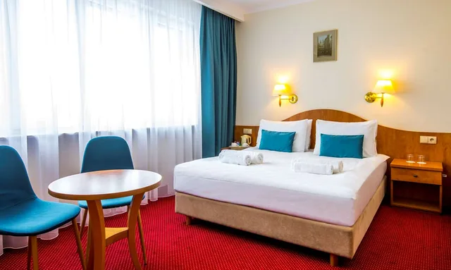 غرفة بريميوم فاخرة بسرير كينج، Best Western Hotel Portos 1/3