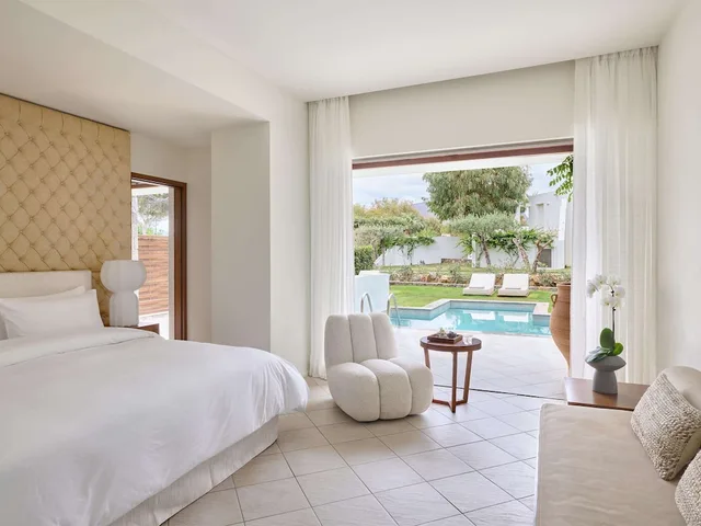 2 Bedrooms, Swim Up, Suite, 2 King Beds، Amirandes, A Resort to Live 3/5