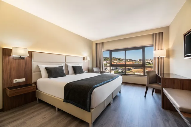 Spa, Deluxe, Double Bed, Castle View، Exe Sao Lazaro 1/3