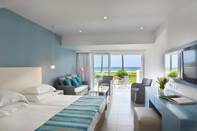 Bungalow, Beach Side, Sea View، Nissi Beach Resort 2/9