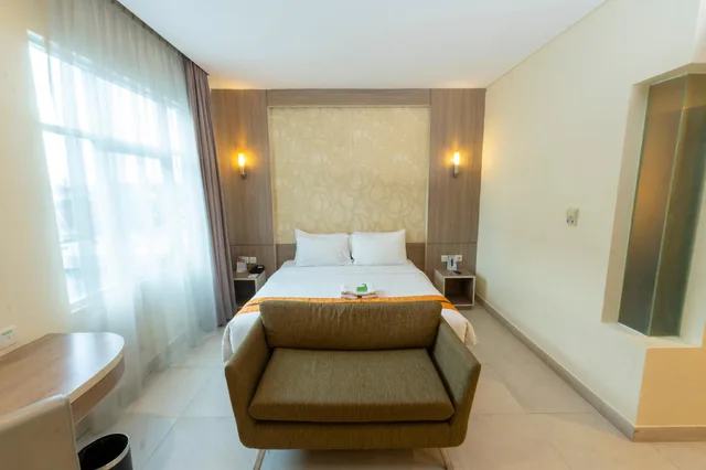 جناح جونيور بسرير كينج، Oria Hotel 3/4