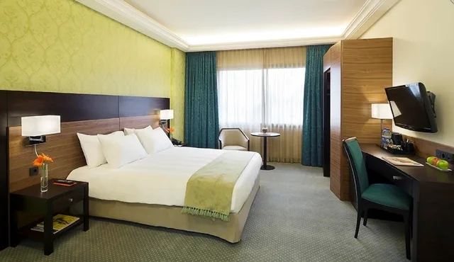 Superior, Double Bed, Corp Amman Hotel - Jordan 1/2