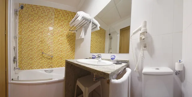 Family, 2 Double Beds, PLAYAS DE GUARDAMAR HOTEL 4/8