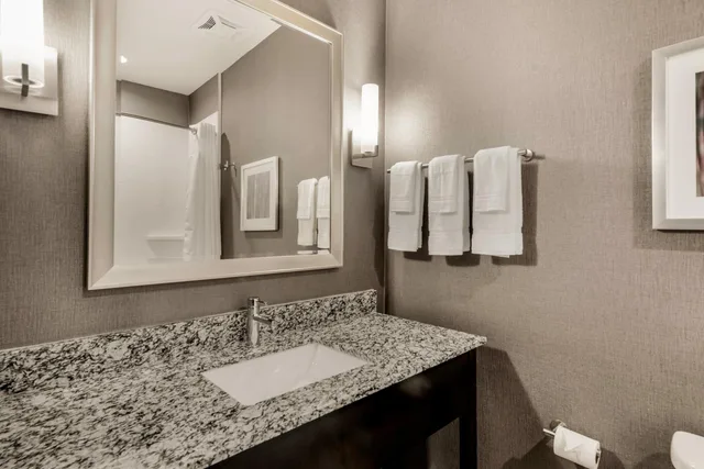 غرفة بسريرين كوين لذوي الإعاقة، Holiday Inn Hotel & Suites Milpitas 5/5