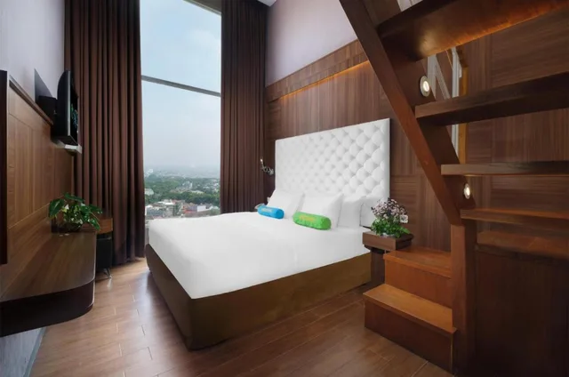 غرفة ديلوكس عائلية، GRAND TEBU HOTEL 4/6
