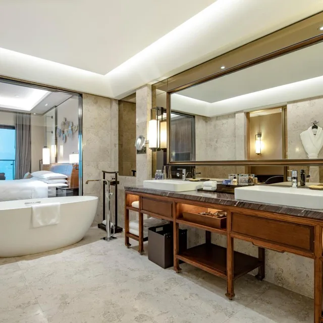 جناح، Hyatt Regency Xi An 4/4