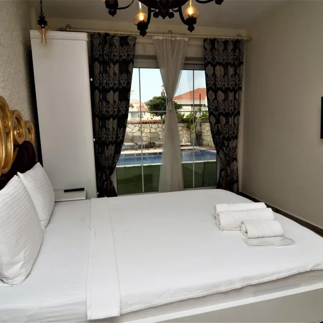 غرفة ثلاثية بإطلالة على المسبح، Alacati Grand Eldoris Otel 9/10