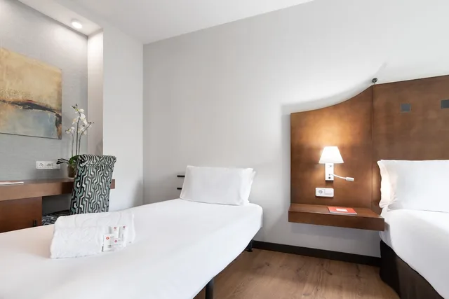 Room, Triple, Double Bed, Dorma Agora Caceres 3/6