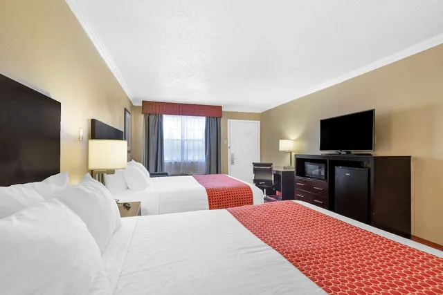 غرفة قياسية بسريرين كوين، Best Western Brady Inn 3/7