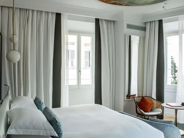 غرفة متصلة عائلية بسرير مزدوج وسريرين منفصلين، Sofitel Rome Villa Borghese Hotel 5/10