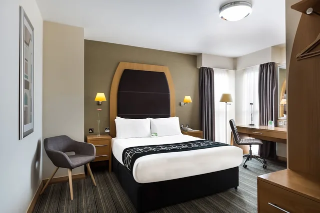 غرفة قياسية بسرير مزدوج، HOLIDAY INN BIRMINGHAM NORTH - CANNOCK 7/10