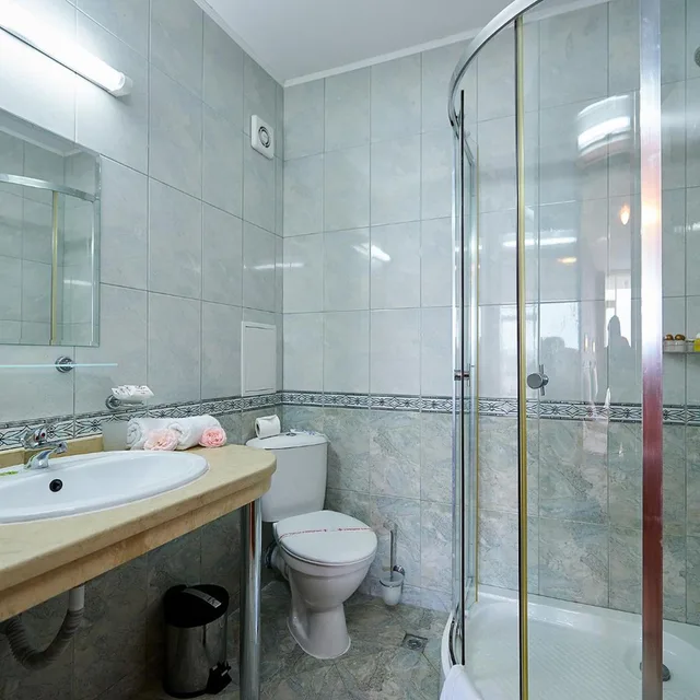 استوديو بسرير فردي بمطبخ، Hotel Karolina 4/6