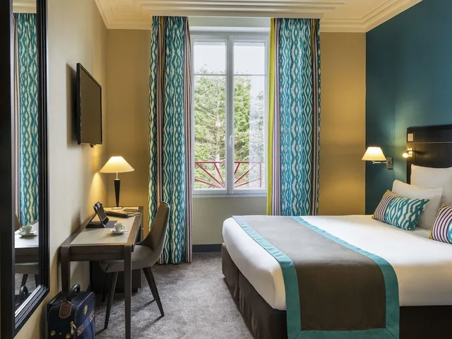 غرفة قياسية بسرير مزدوج بإطلالة على المتنزه، Mercure La Baule Majestic 1/8