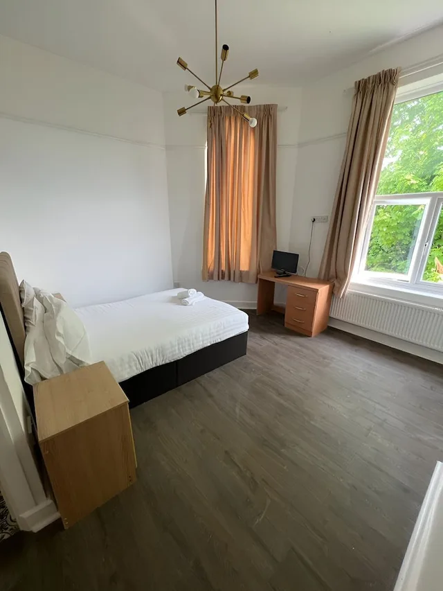 غرفة كومفورت بسرير مزدوج، Crofton House Hotel 1/7
