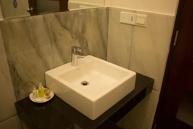 غرفة قياسية بسرير كينج، The Suite 262 10/10
