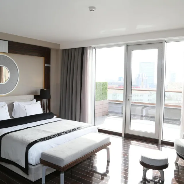 Penthouse Suite، Ramada Hotel & Suites by Wyndham Istanbul Sisli 2/9