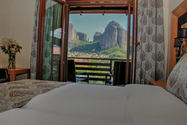 غرفة ثلاثية، Grand Meteora Hotel 6/9