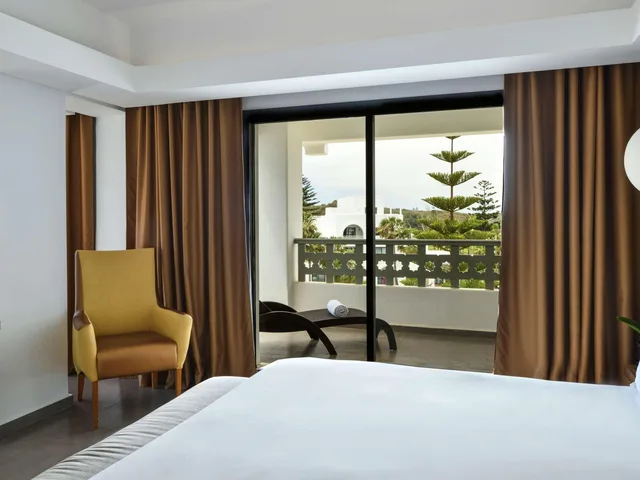 جناح جونيور، Hotel Royal Golf and Spa Mazagan 1/2