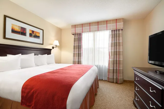 جناح بسرير كينج بغرفة نوم واحدة لذوي الإعاقة، Country Inn Suites By Radisson Norcross Ga 2/3