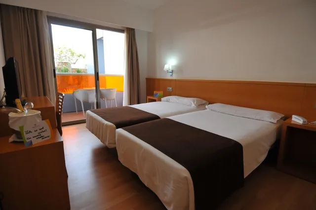 Premium, Double Bed, Living Area, Balcony or Terrace, Paradise Park Fun Lifestyle Hotel 1/1