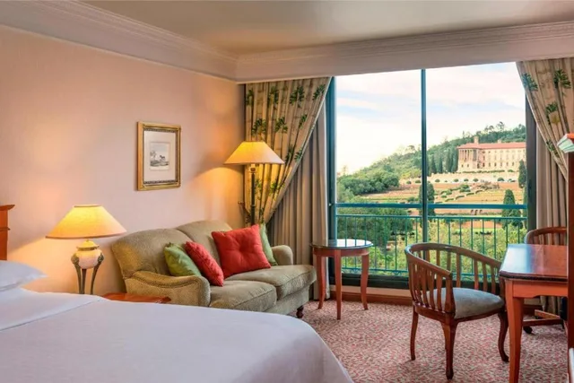 Guest Room, Twin Beds, Concierge Level، Sheraton Pretoria Hotel 1/6