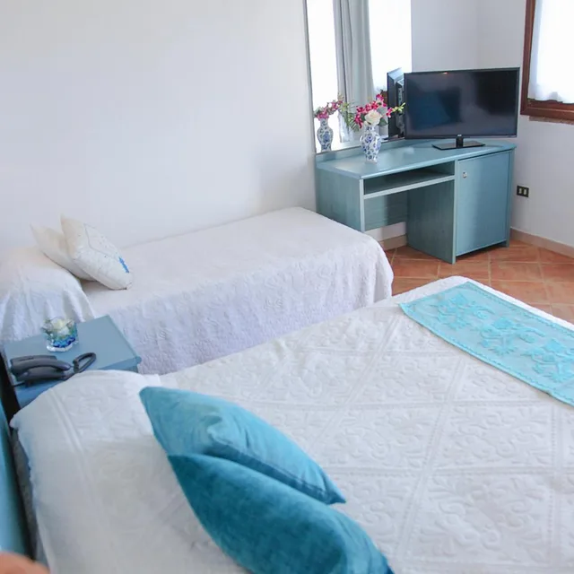 Room, Triple, Micalosu Hotel 4/8