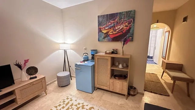 جناح أساسي بسريرين منفصلين بإطلالة على المسبح مع أريكة، The Aegean Gate Hotel 4/5