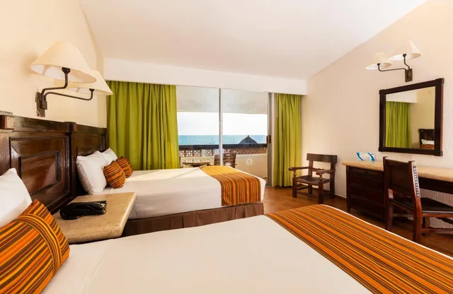 Standard, 2 Double Beds, Ocean View, Las Palmas By The Sea All Inclusive 2/5