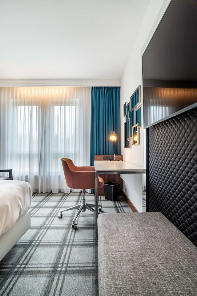 جناح بسرير كينج بغرفة نوم واحدة، Radisson Blu Hotel, Karlsruhe 8/10
