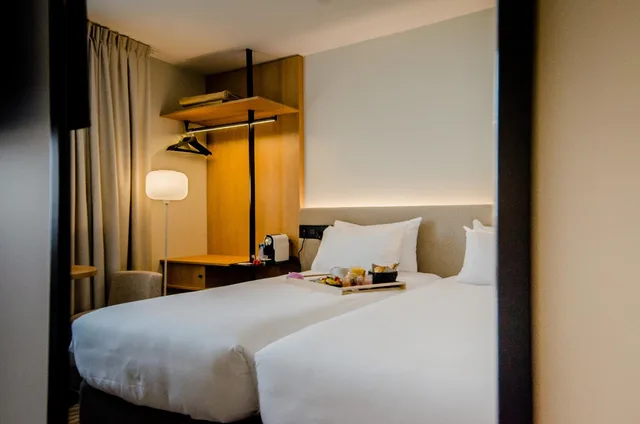 غرفة كومفورت بسريرين منفصلين بغرفة نوم واحدة، Golden Tulip Villepinte Roissy Parc des Expositions 6/10