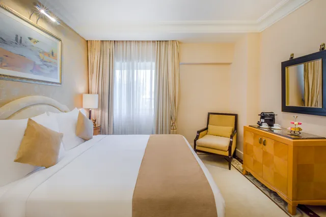 جناح جونيور، Kempinski Nile Hotel 1/4