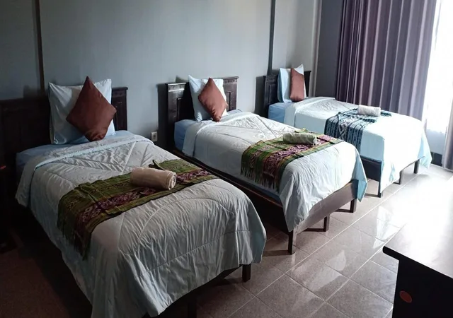 غرفة ثلاثية بإطلالة على البحر، Ridho Malik Hotel 5/10