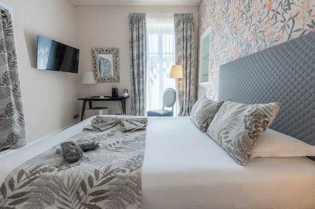 غرفة سوبيريور بسرير مزدوج بإطلالة على الحديقة، Villa Victoria Hotel 4/10