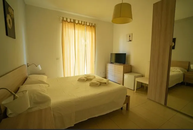 غرفة بسرير مزدوج أو سريرين منفصلين، Isa Fiumicino Airport Residence 10/10