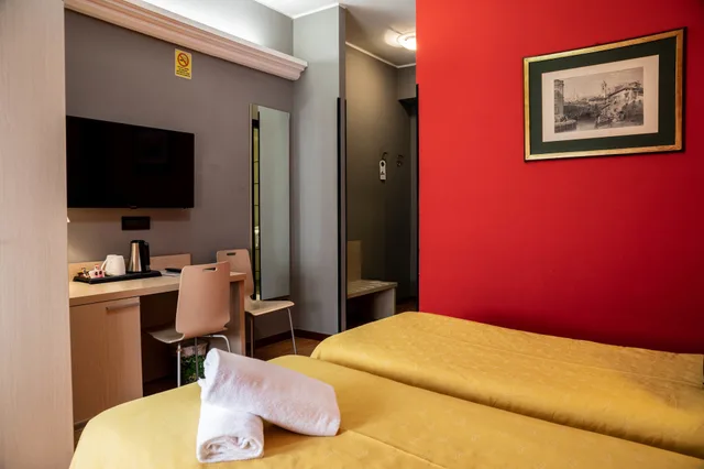 غرفة بسرير مزدوج أو سريرين منفصلين، Hotel Berlino 4/7